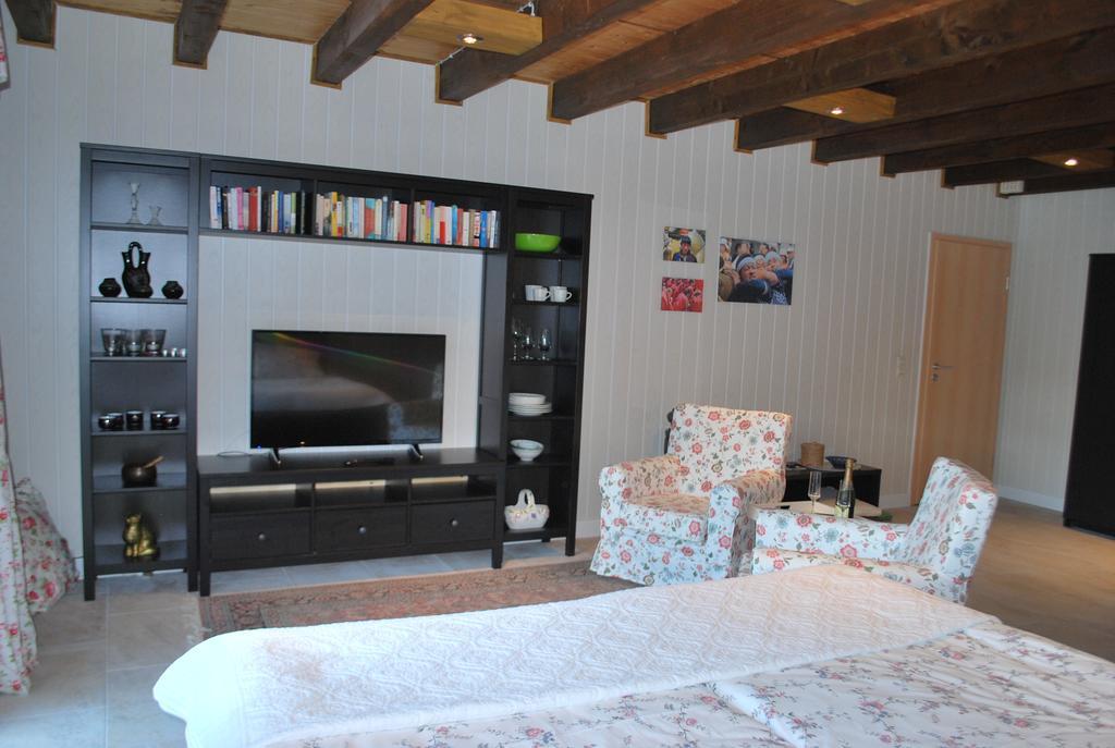 Ferienwohnung Wile Away Markdorf Exterior foto